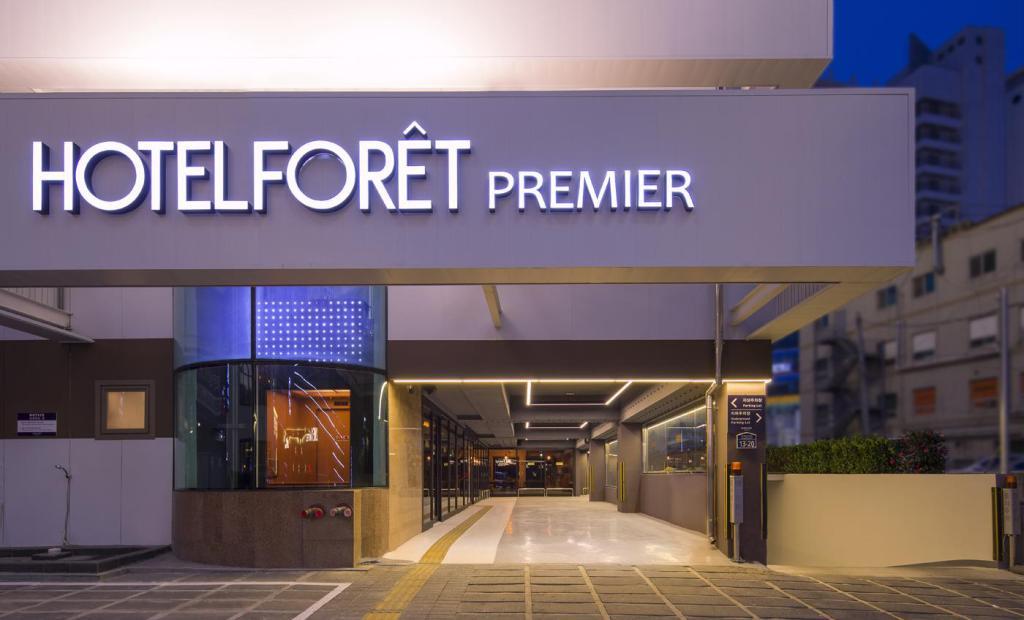 Hotel Foret Premier Haeundae Busan Bagian luar foto