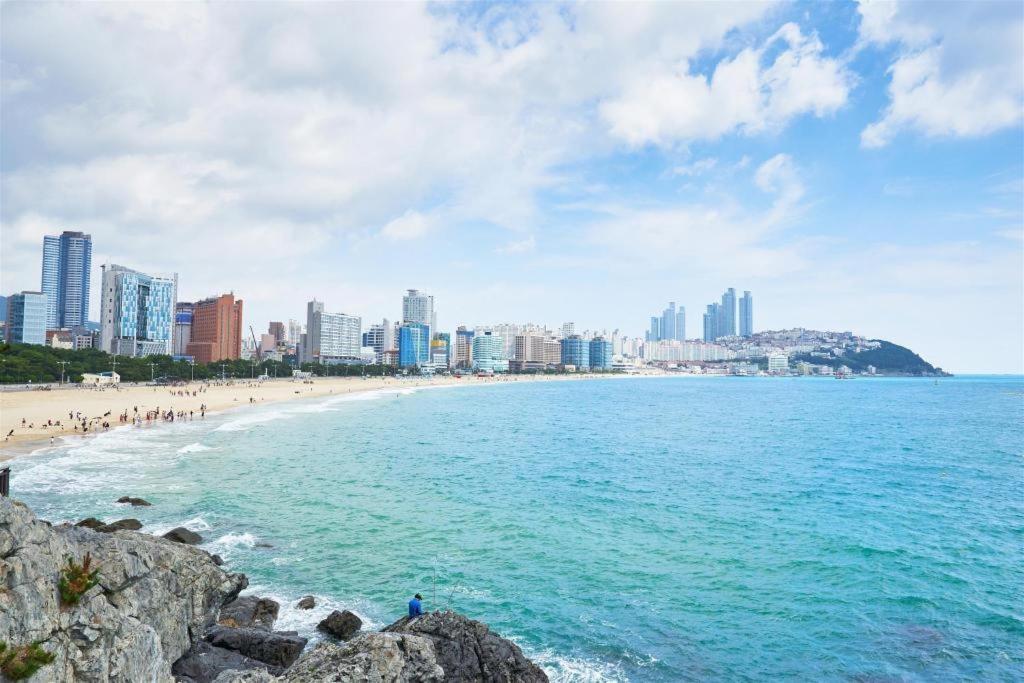 Hotel Foret Premier Haeundae Busan Bagian luar foto