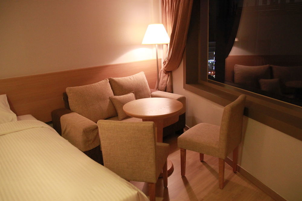 Hotel Foret Premier Haeundae Busan Bagian luar foto