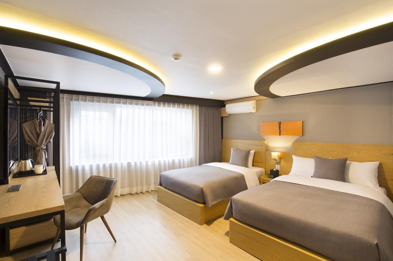 Hotel Foret Premier Haeundae Busan Bagian luar foto