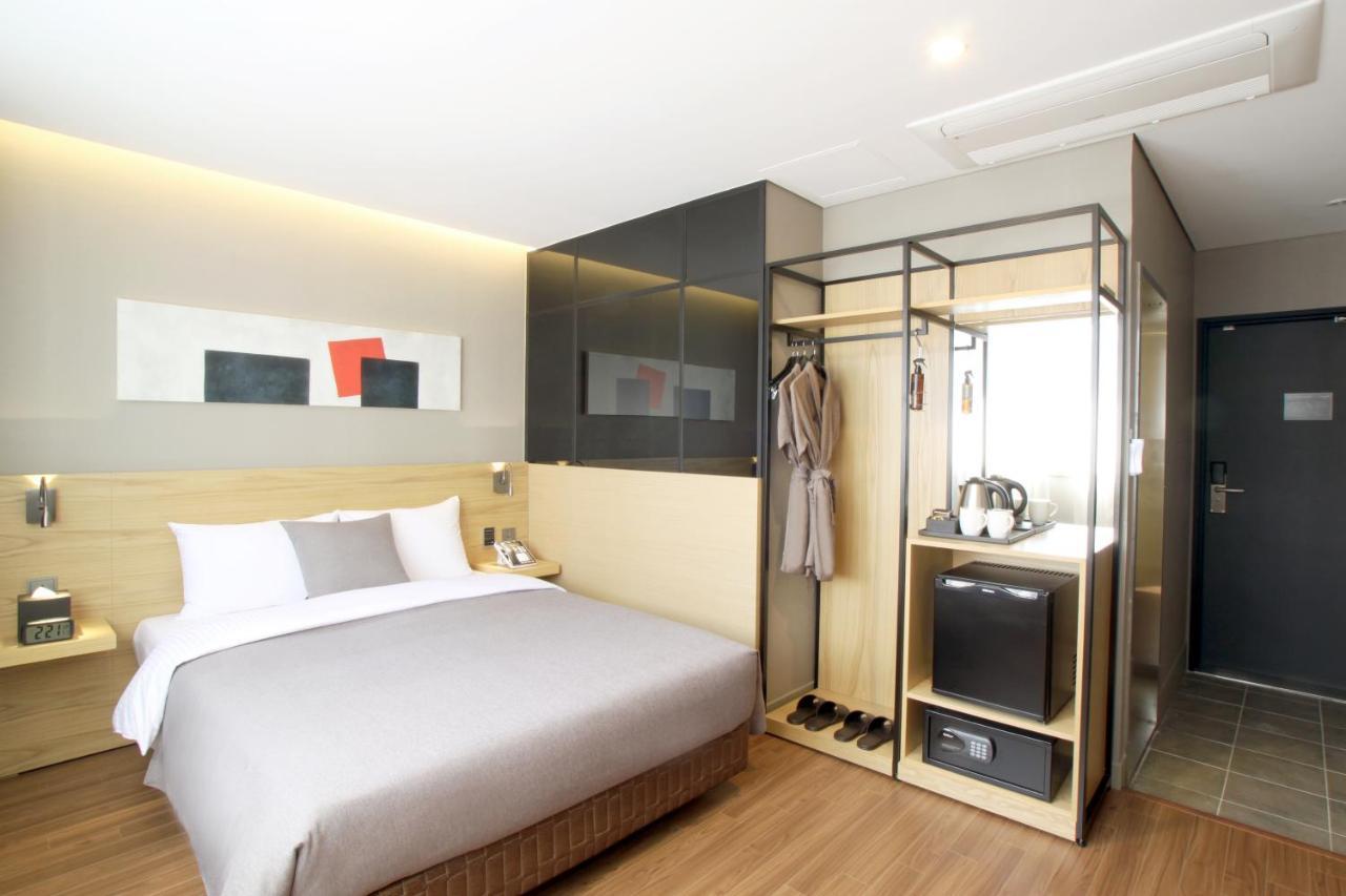 Hotel Foret Premier Haeundae Busan Bagian luar foto